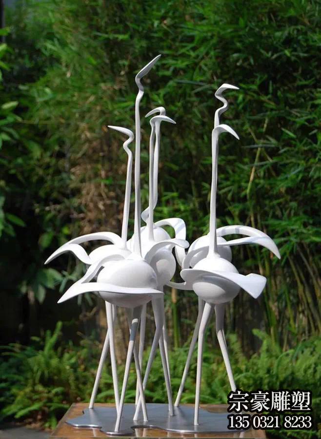 戶外景區(qū)創(chuàng)意玻璃鋼白色火烈鳥雕塑